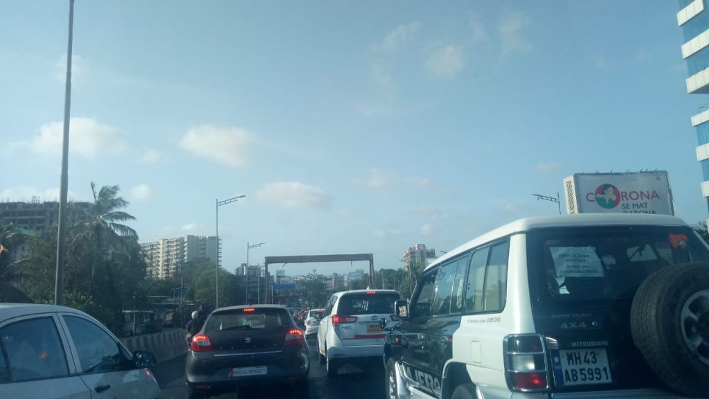 Heavy traffic jam at Mumbai's Western Express Highway