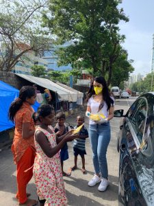 NAMASHI CHAKRABORTY AND AMRIN QURESHI’S VALUABLE CONTRIBUTION TO BATTLE COVID-19; DISTRIBUTES MASKS IN BULK ON FATHER’S DAY