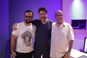 Ajay Jaswal of Apeksha Films & Music evokes the evergreen musical magical frenzy of 80s in their new song "SUNO APNE DIL KI" sung by breathtaking legend Kumar Sanu, Lyrics and Music by legendary DJ Sheizwood.