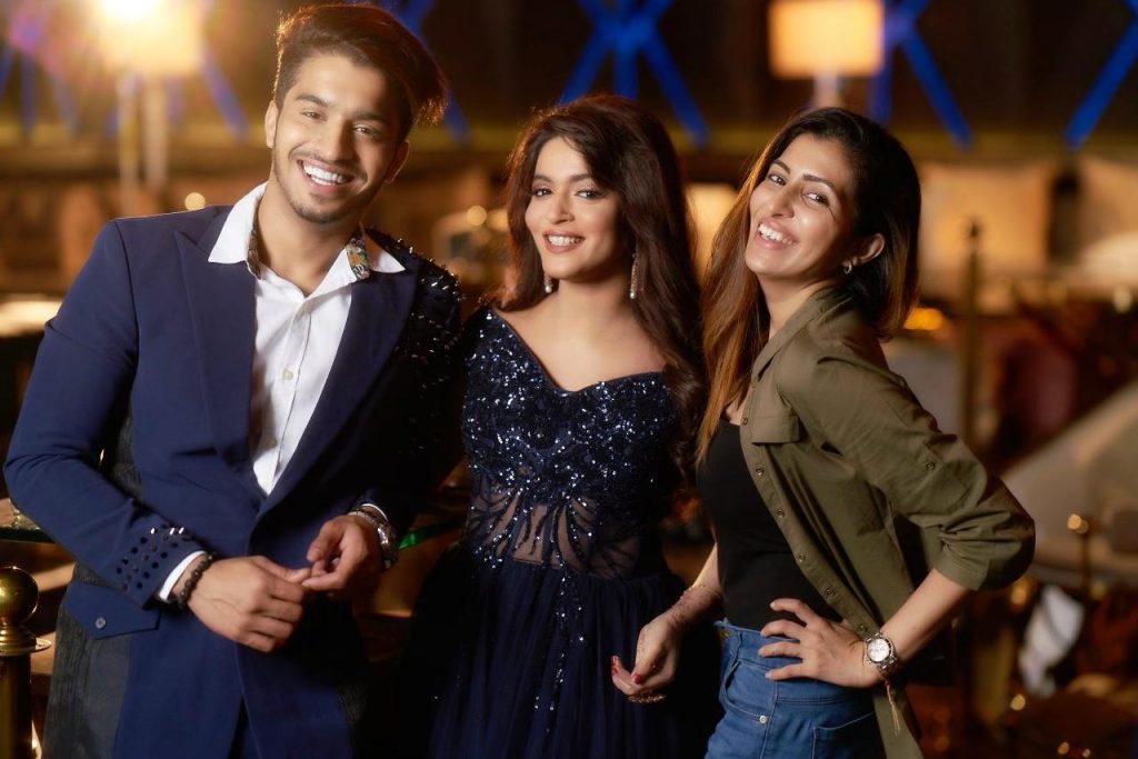 CELEBRITY STYLISH RICHA RANAWAT STYLES DIGITAL STARS FAIZ BALOCH & SHIFA MEMON