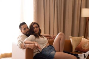 TIPS MUSIC PRESENTS A FIERY REMAKE OF “HONTHON PE BAS” FT. MIKA SINGH & SHEFALI JARIWALA