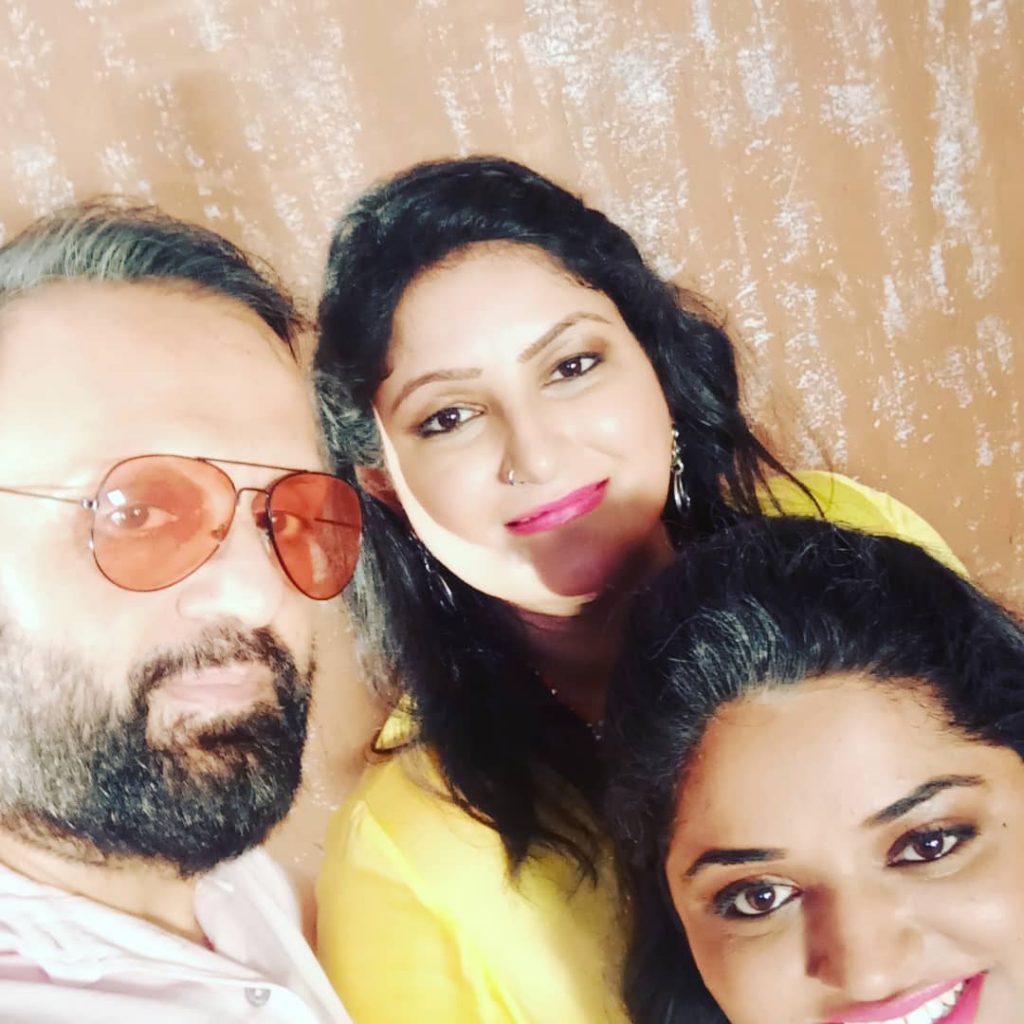 Music Composer Dj Sheizwood’s  New Track with Roohani Sisters on Apeksha Music  ”Mennu Ishq Samajh Na Aave” is out now